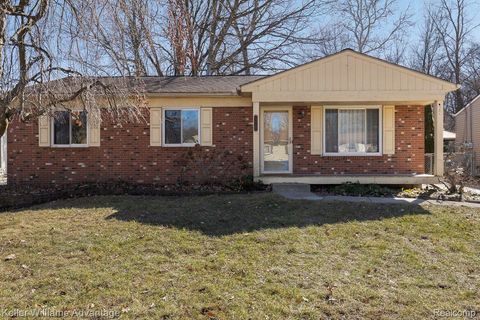 33707 Glen Street Westland City MI 48186