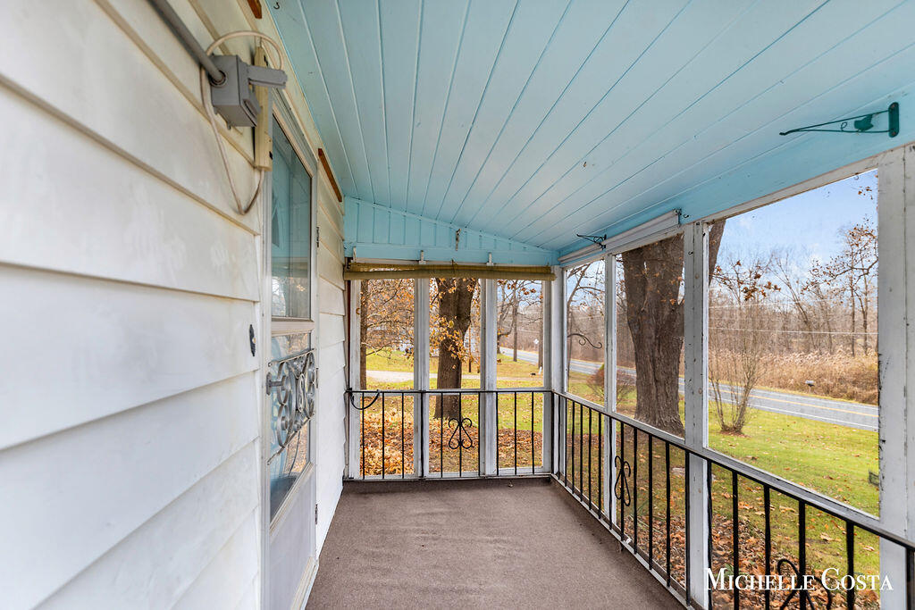 13100 Grand River Drive SE