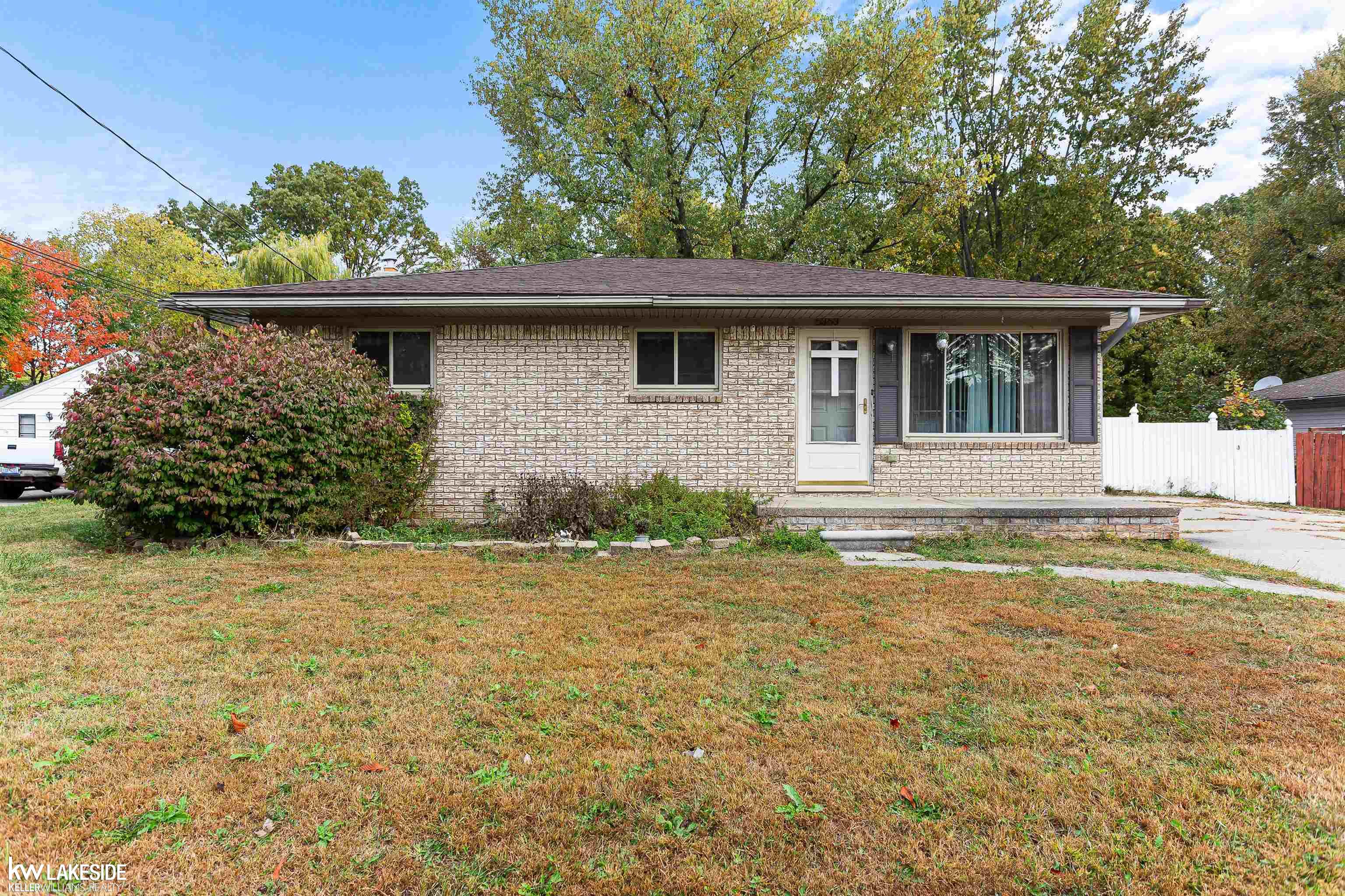 5353 Northlawn Drive