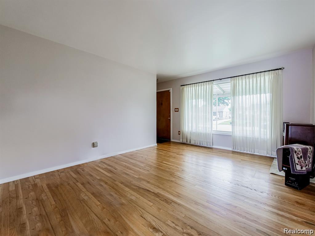 32508 Avondale Street