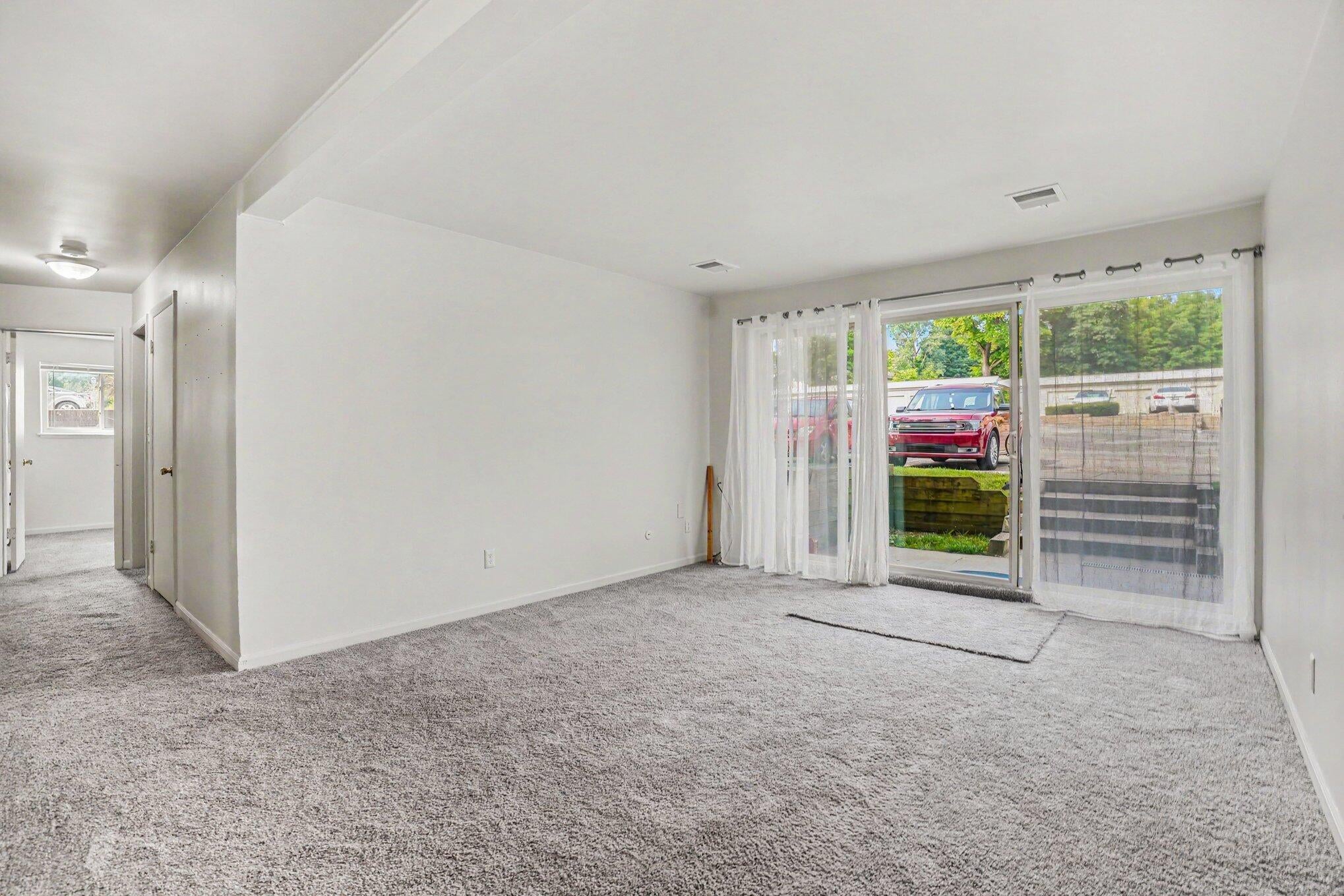 742 W Kilgore Road 108