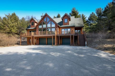 9435 SE Torch Lake Drive Helena Township MI 49612