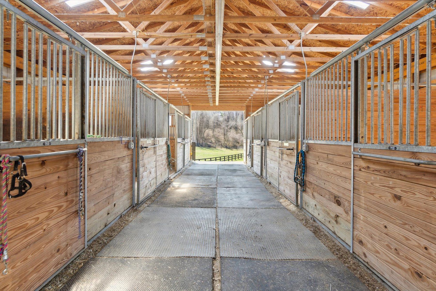 4715 FOX LAKE Road