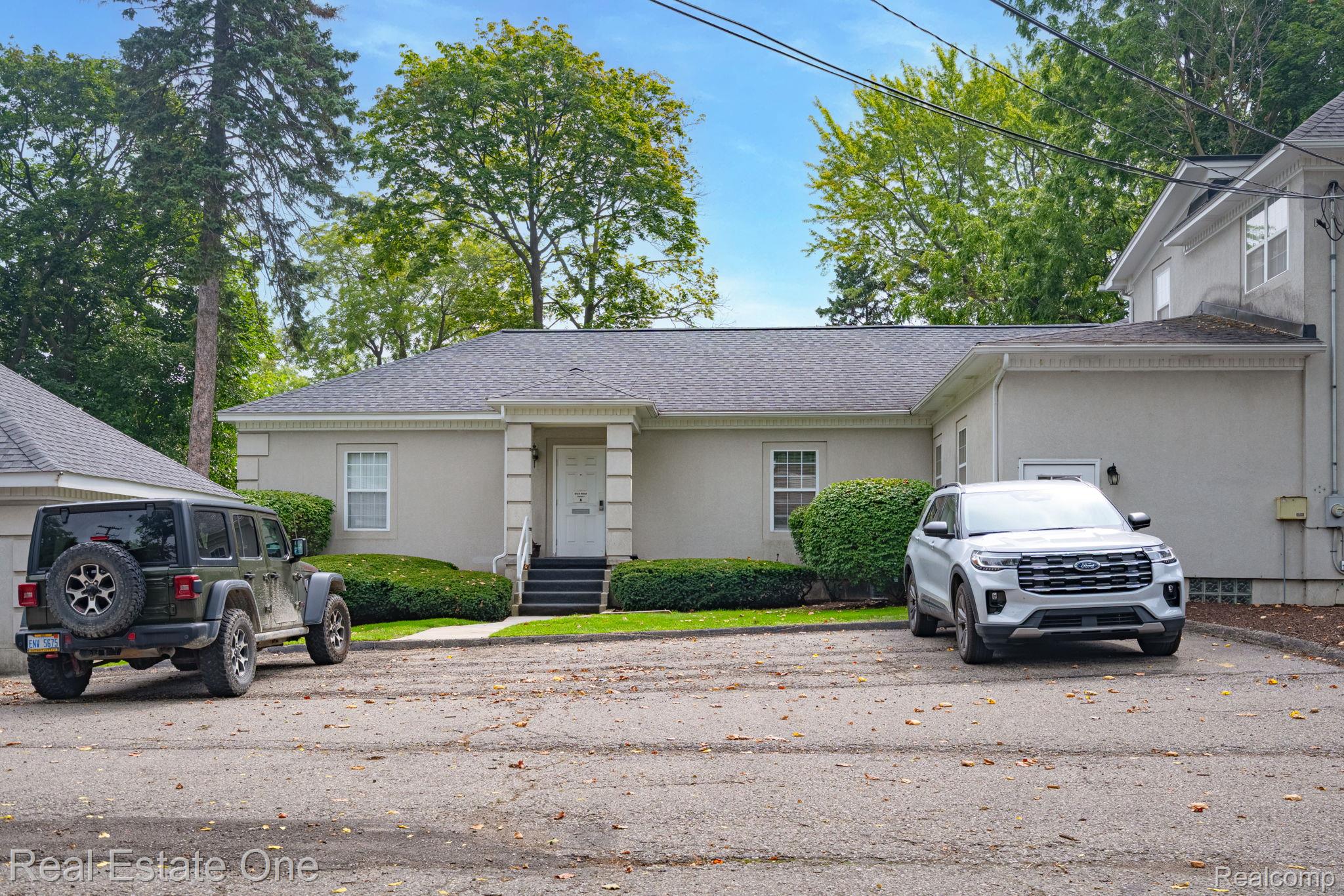 3080 Dixie Highway