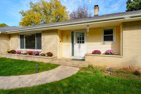 Photo of 4516 Starlite Avenue, Kalamazoo City, MI 49009 (MLS # 66026054557)