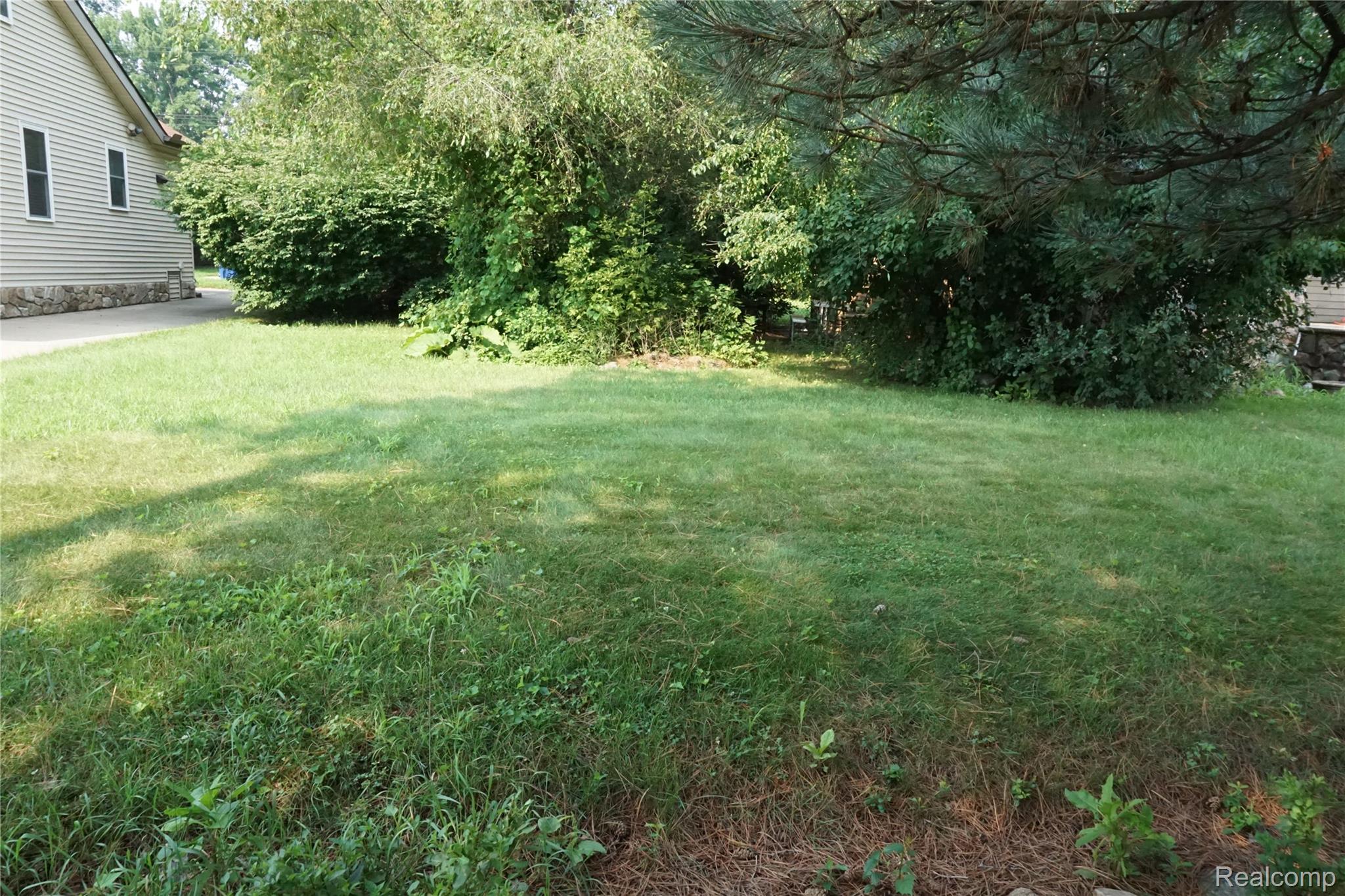 Redford Charter Township, Michigan 48239, United States, ,Land,Active,186325