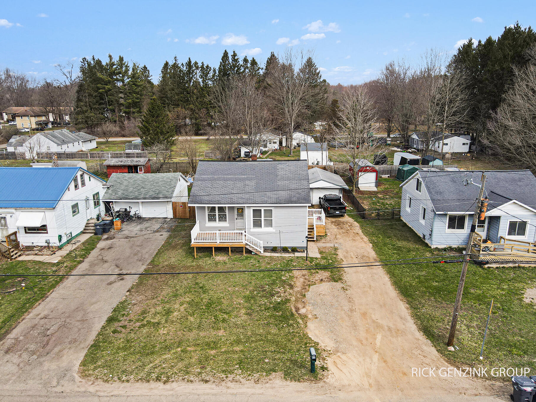 614 W High Street