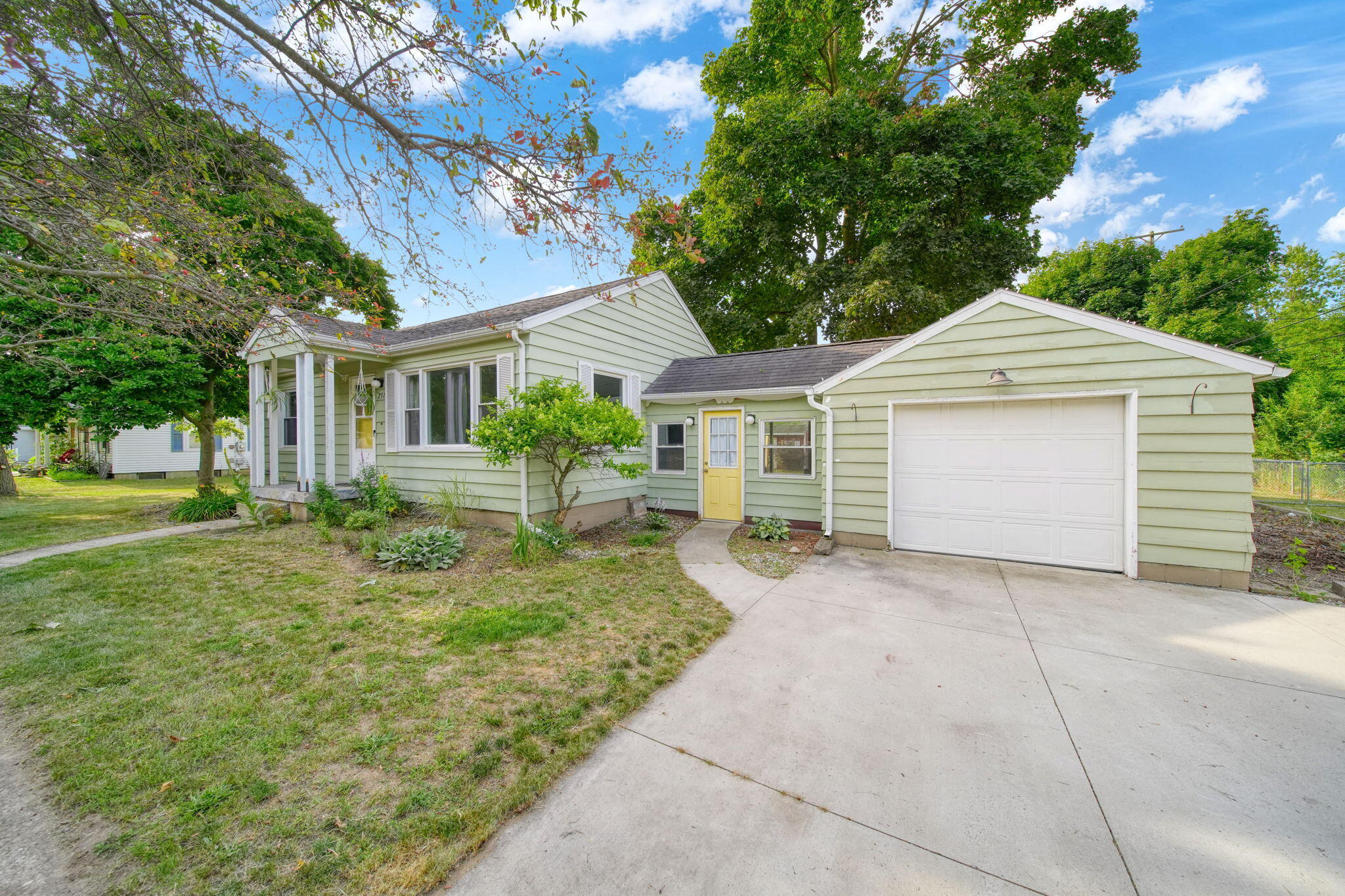 2519 Airport Road