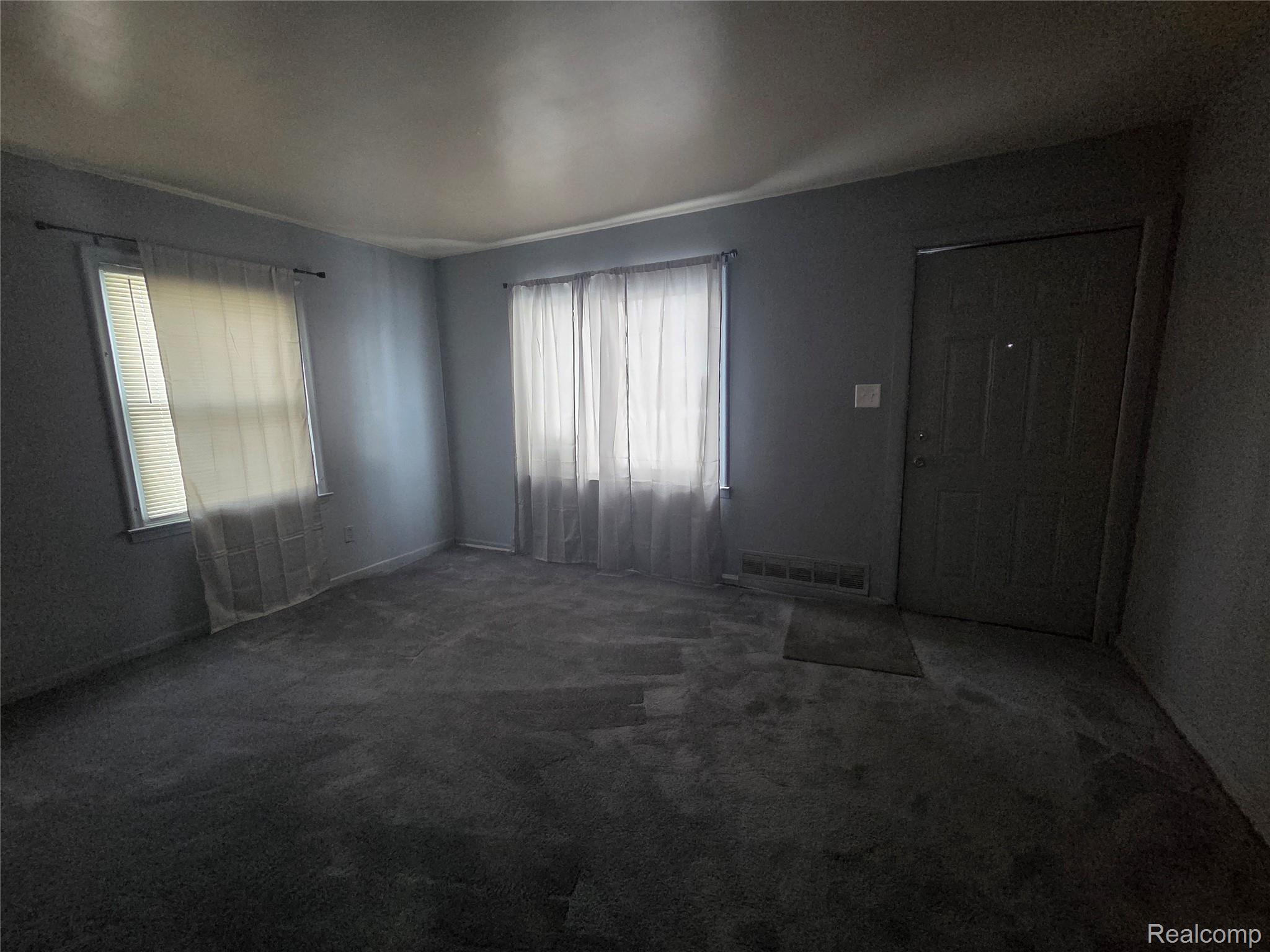 8084 Evergreen Avenue