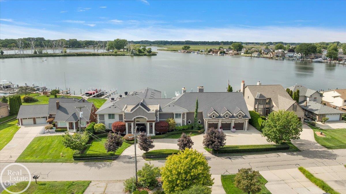 38371 Huron Pointe Drive
