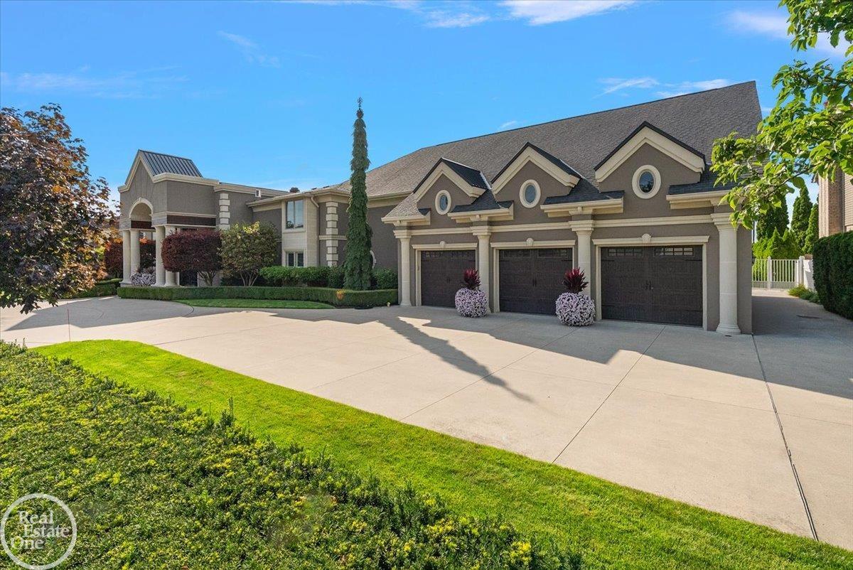 38371 Huron Pointe Drive