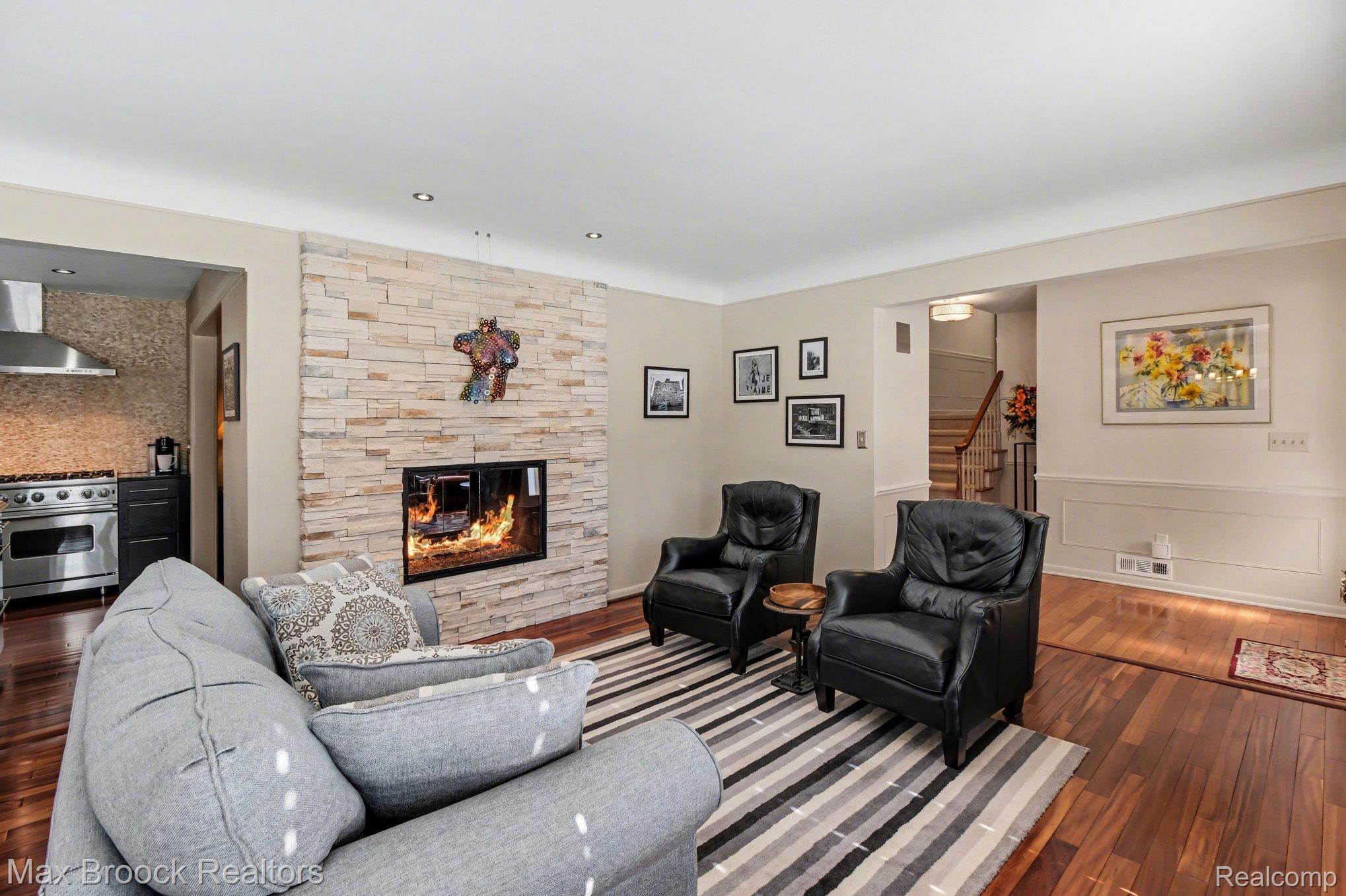 22724 King Richard Court