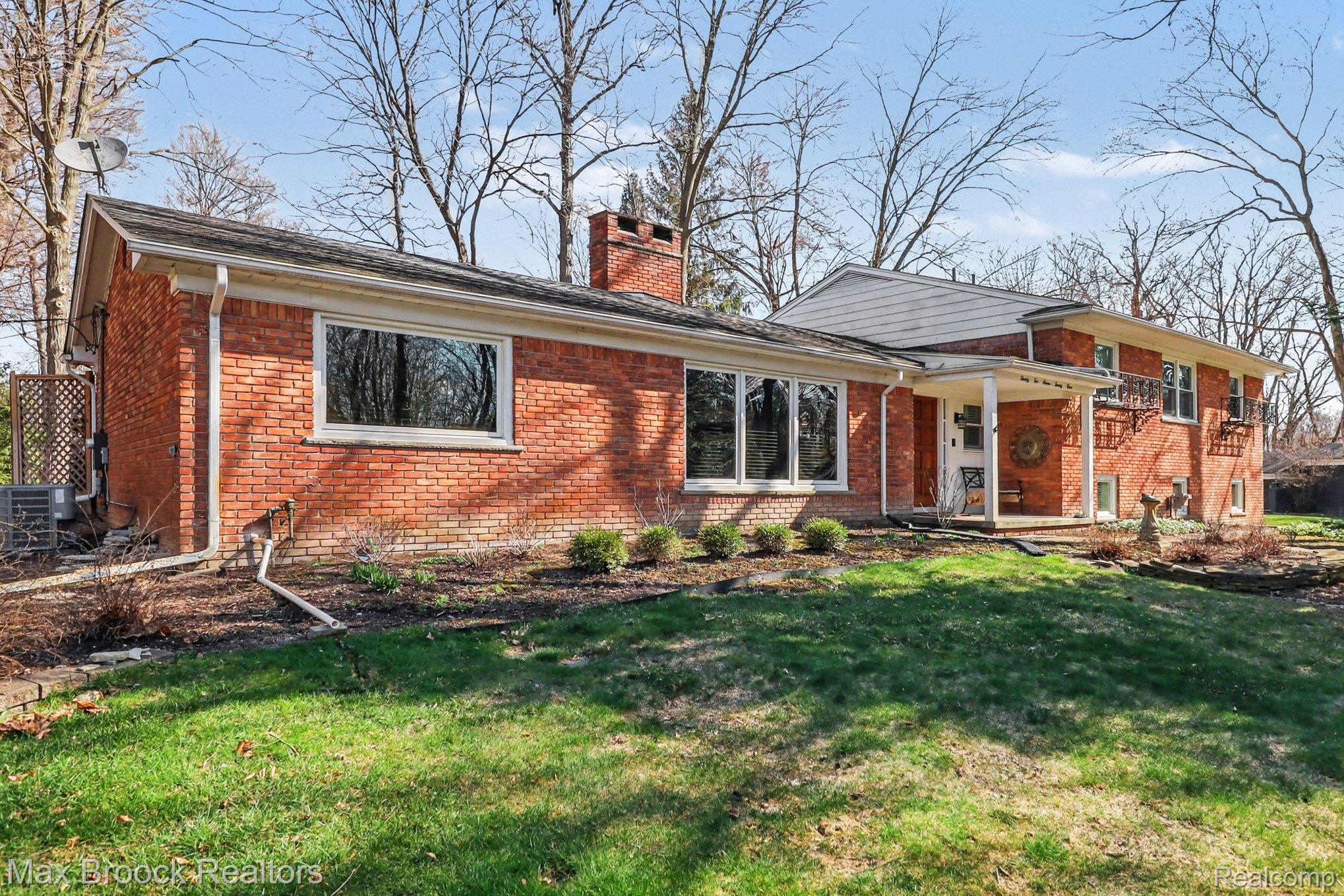 22724 King Richard Court