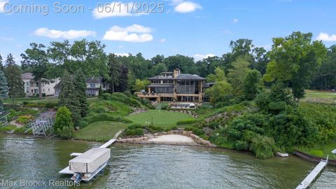 4790 DOW RIDGE Road Orchard Lake Village City MI 48324