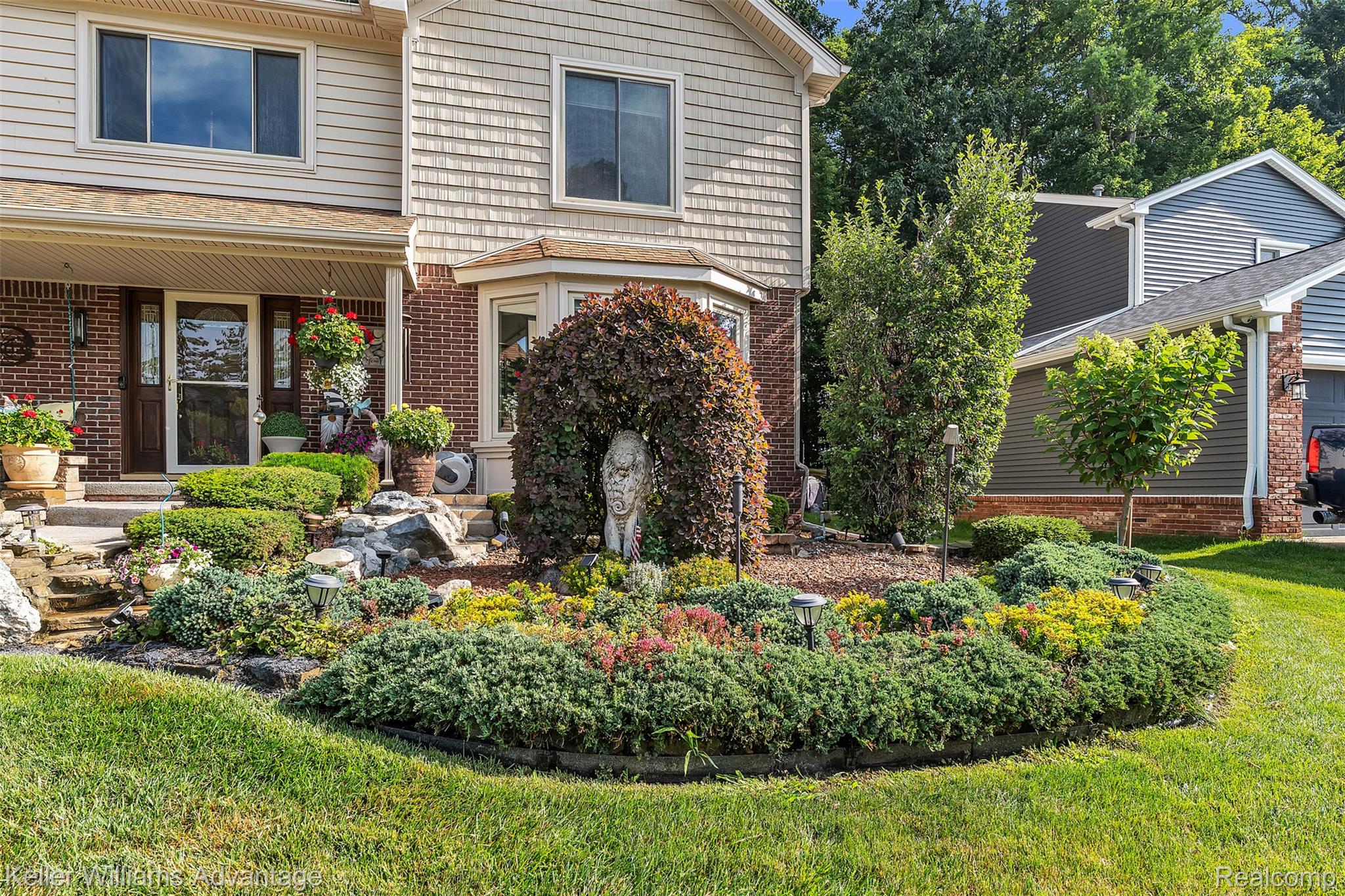 3876 Corran Drive