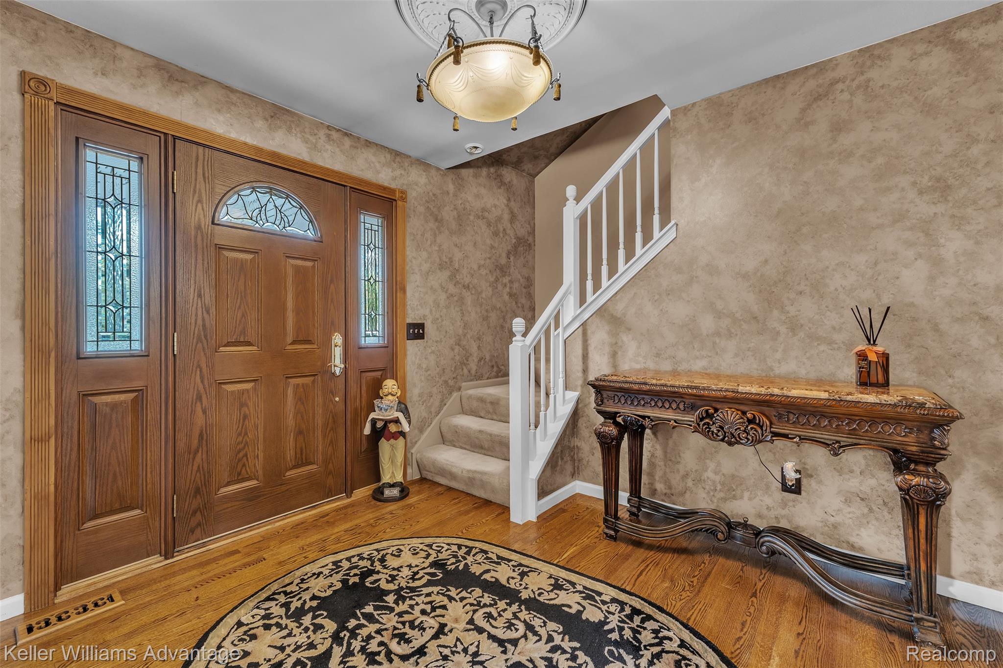 3876 Corran Drive