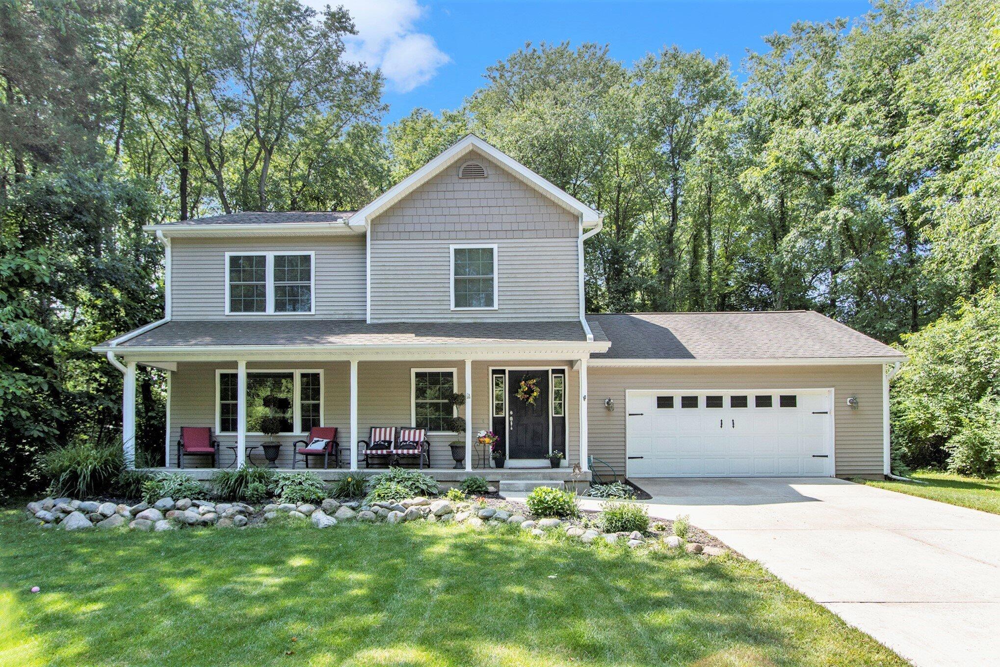 Richland Village, Michigan 49083, United States, 4 Bedrooms Bedrooms, ,4 BathroomsBathrooms,Residential,Active,154039