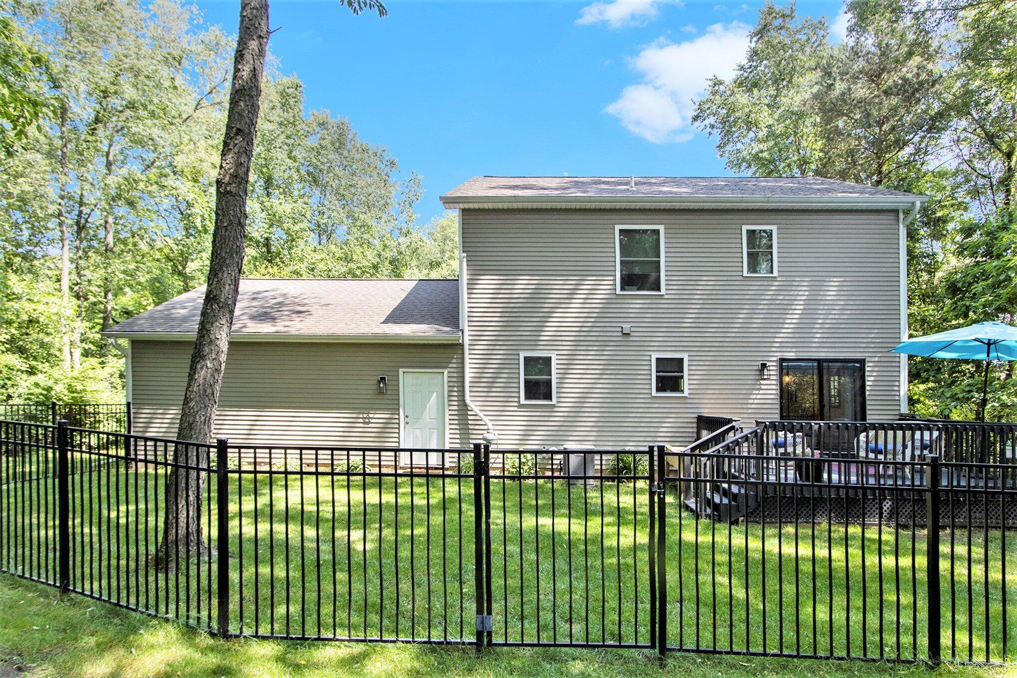 Richland Village, Michigan 49083, United States, 4 Bedrooms Bedrooms, ,4 BathroomsBathrooms,Residential,Active,154039