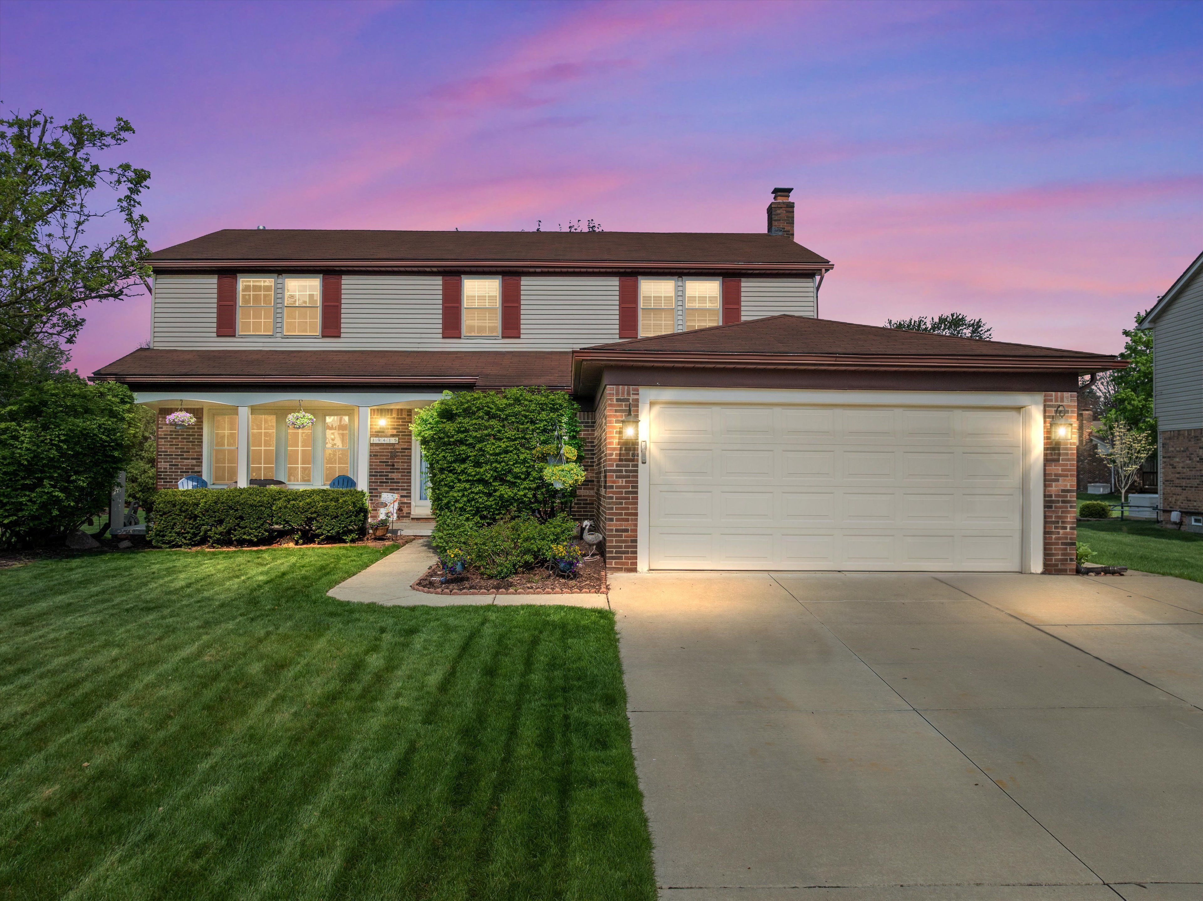 19415 WHITBY Drive