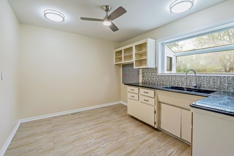 Tiny photo for 1398 Hunter Avenue, Ypsilanti Charter Township, MI 48198 (MLS # 81026025900)