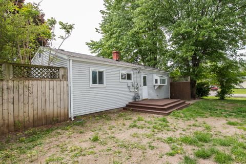 Tiny photo for 1398 Hunter Avenue, Ypsilanti Charter Township, MI 48198 (MLS # 81026025900)