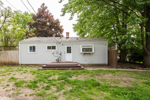 Tiny photo for 1398 Hunter Avenue, Ypsilanti Charter Township, MI 48198 (MLS # 81026025900)