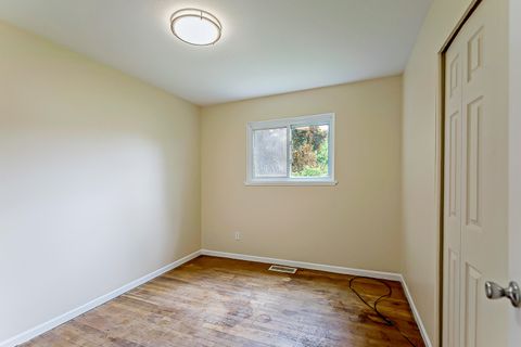 Tiny photo for 1398 Hunter Avenue, Ypsilanti Charter Township, MI 48198 (MLS # 81026025900)