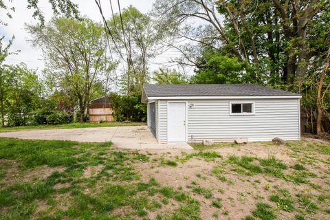 Tiny photo for 1398 Hunter Avenue, Ypsilanti Charter Township, MI 48198 (MLS # 81026025900)