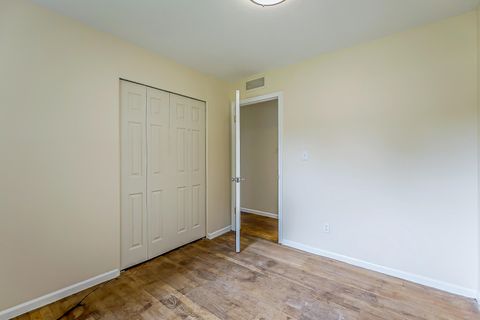 Tiny photo for 1398 Hunter Avenue, Ypsilanti Charter Township, MI 48198 (MLS # 81026025900)