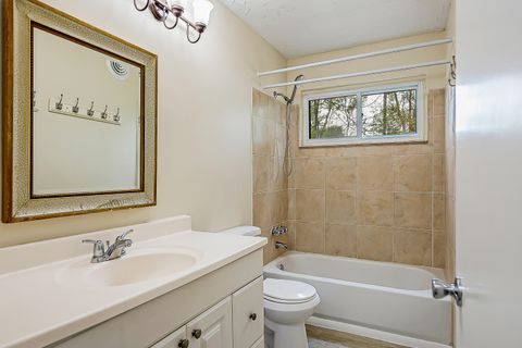 Tiny photo for 1398 Hunter Avenue, Ypsilanti Charter Township, MI 48198 (MLS # 81026025900)