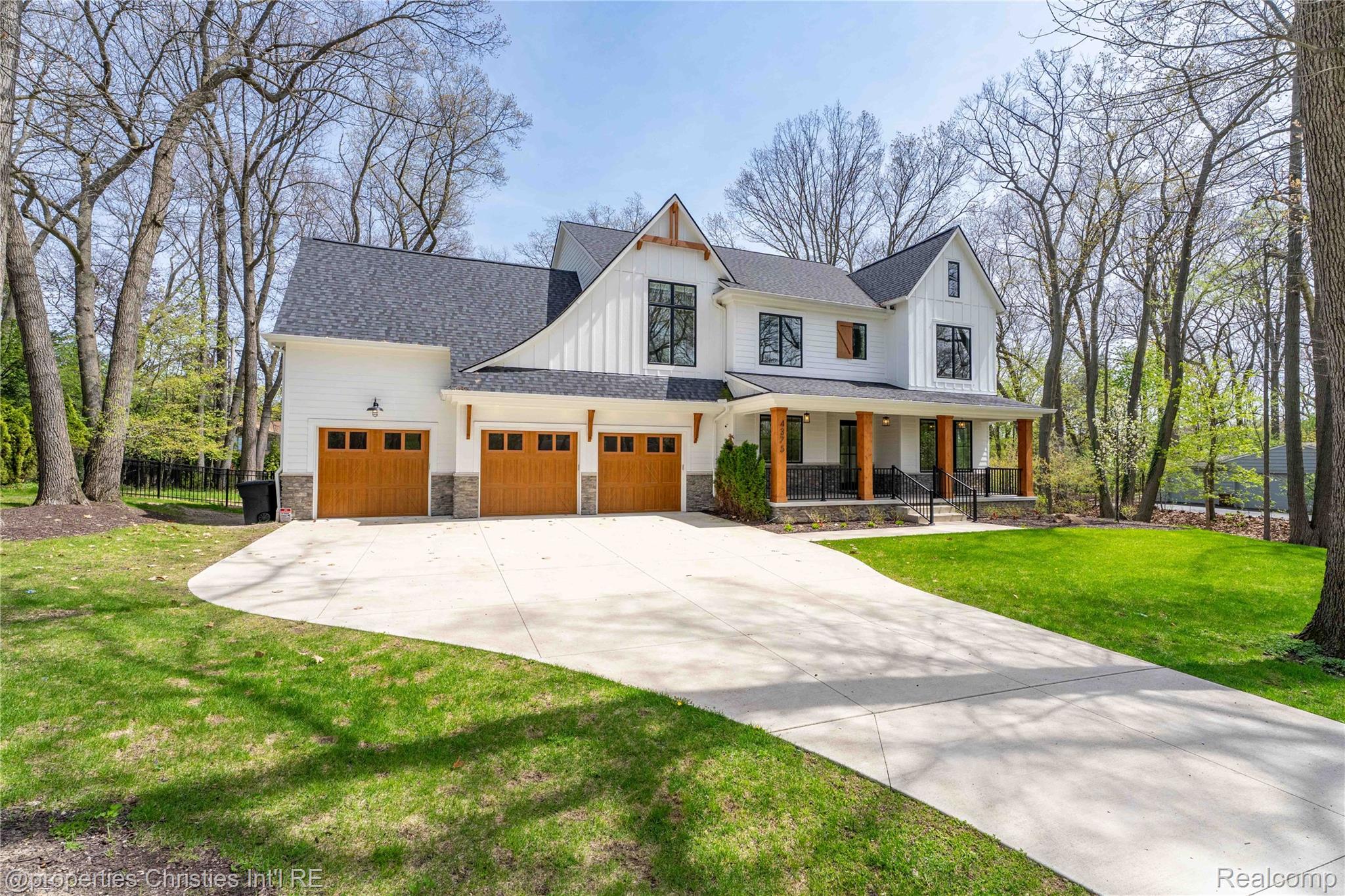 4375 Derry Road