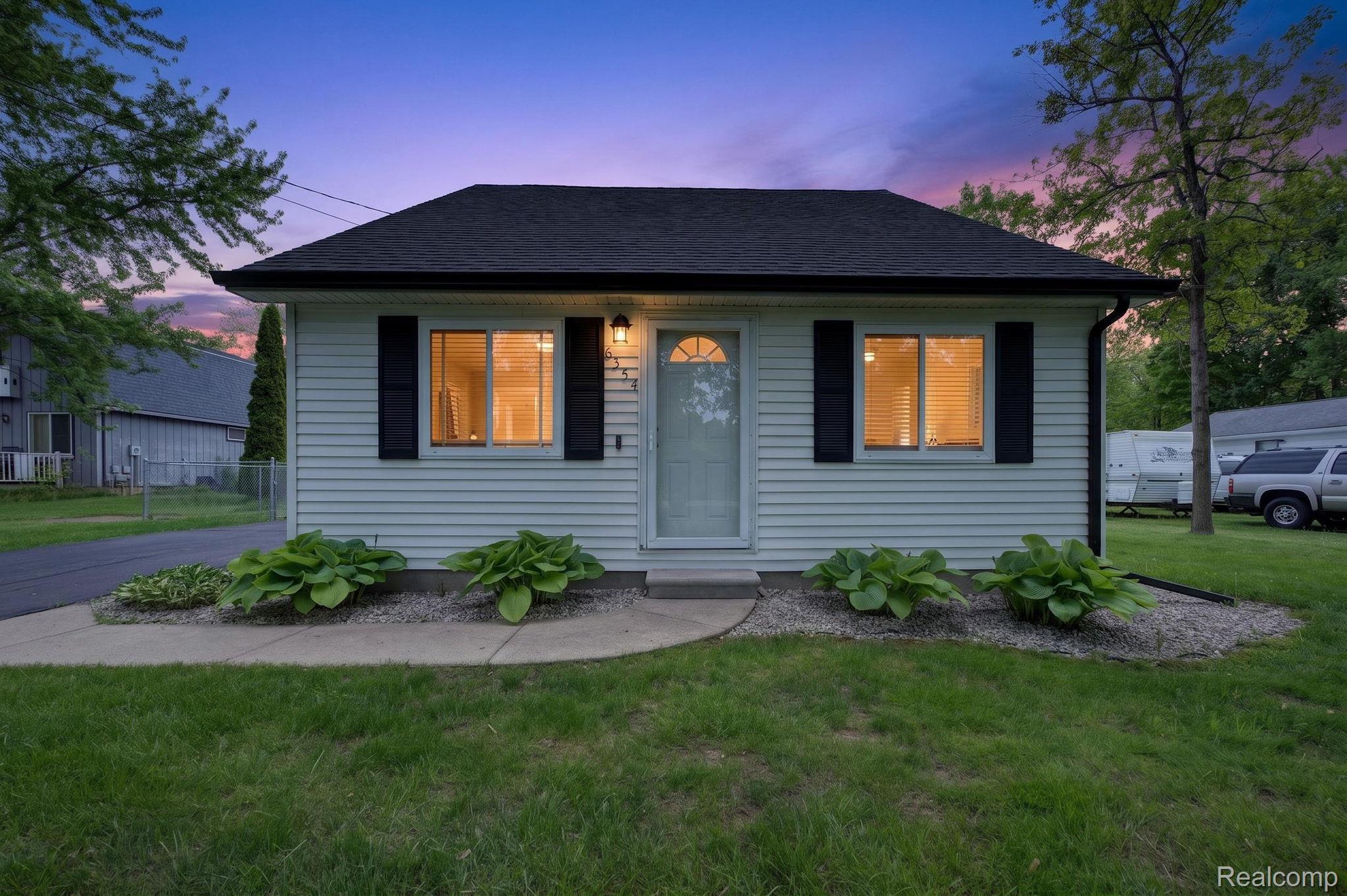 6354 Lapeer Road
