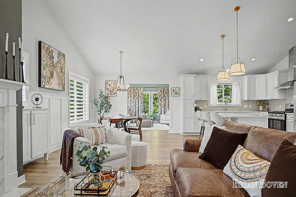 8366 Rose Ridge Drive