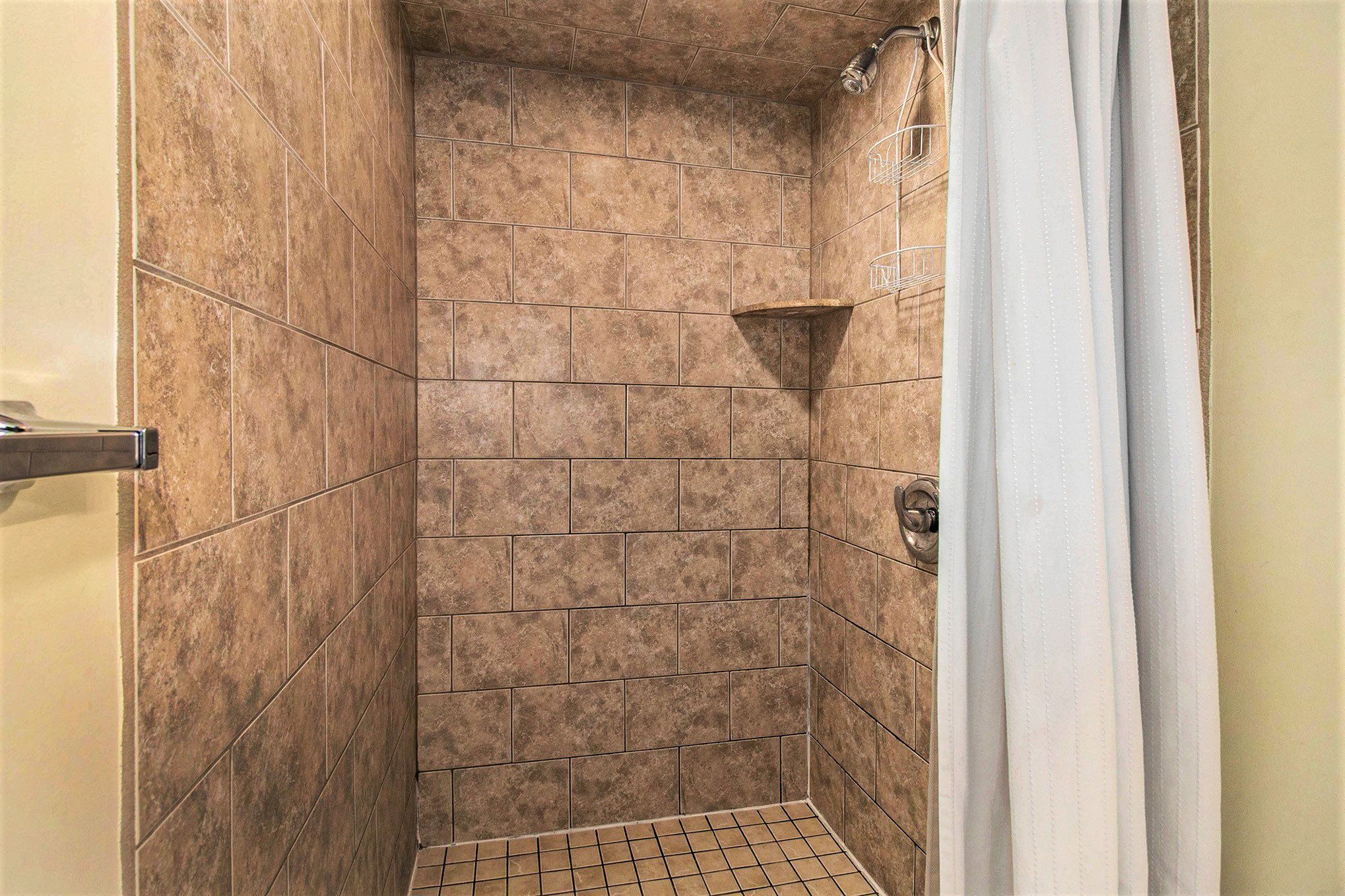 Westland City, Michigan 48186, United States, 3 Bedrooms Bedrooms, ,3 BathroomsBathrooms,Residential,Pending,134355