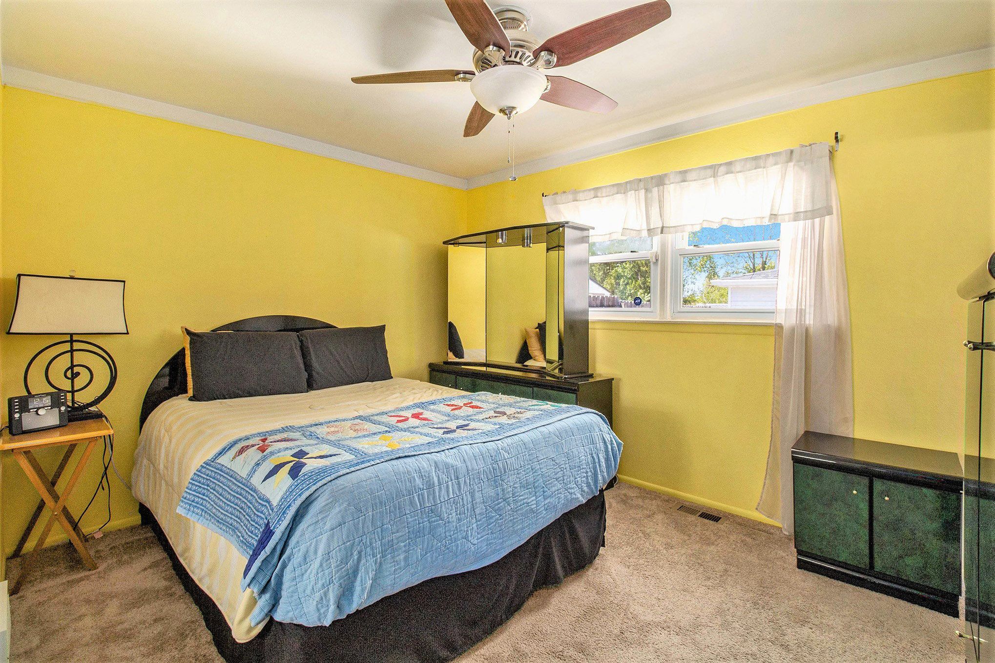 Westland City, Michigan 48186, United States, 3 Bedrooms Bedrooms, ,3 BathroomsBathrooms,Residential,Pending,134355