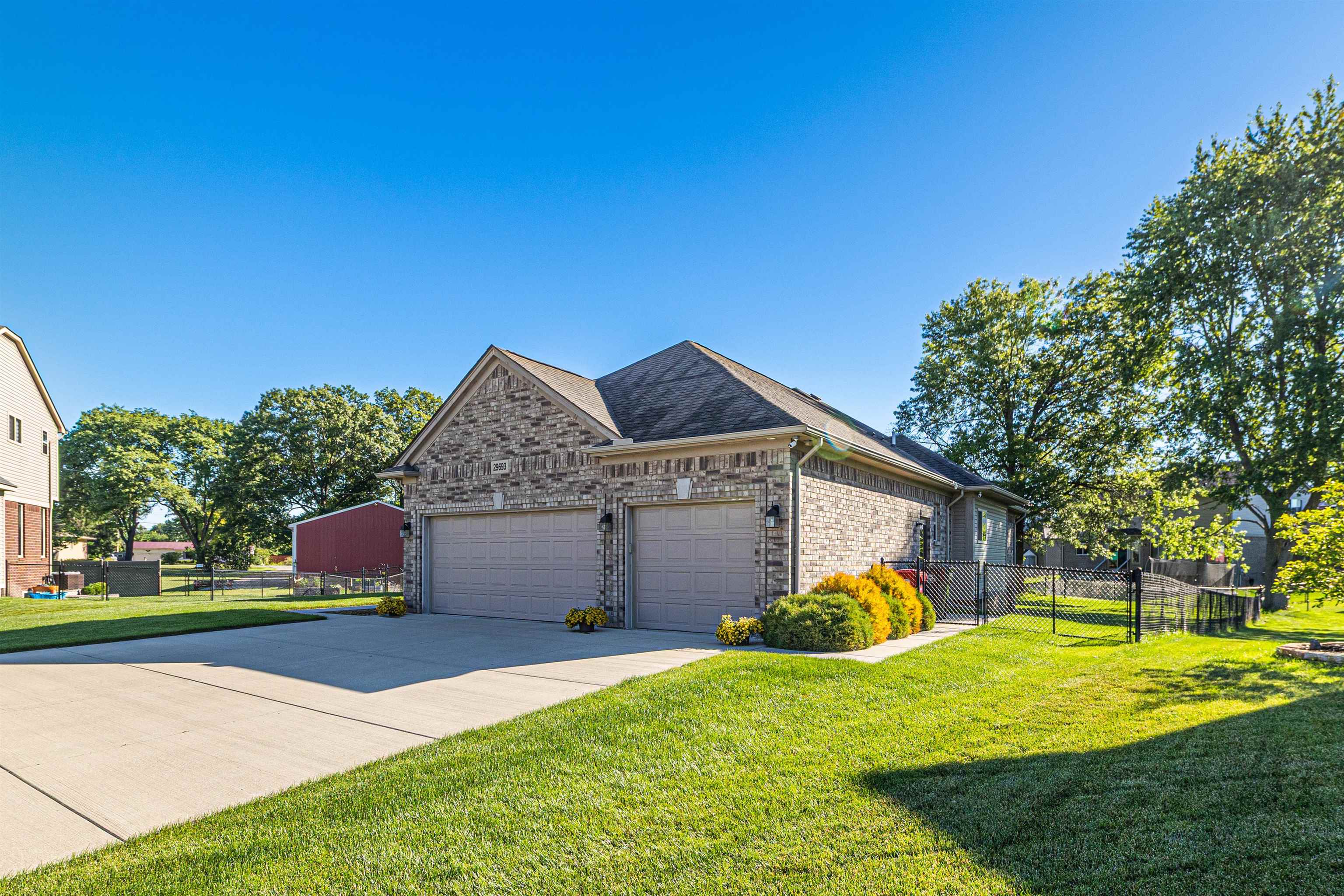 29693 LOCKWOOD Court