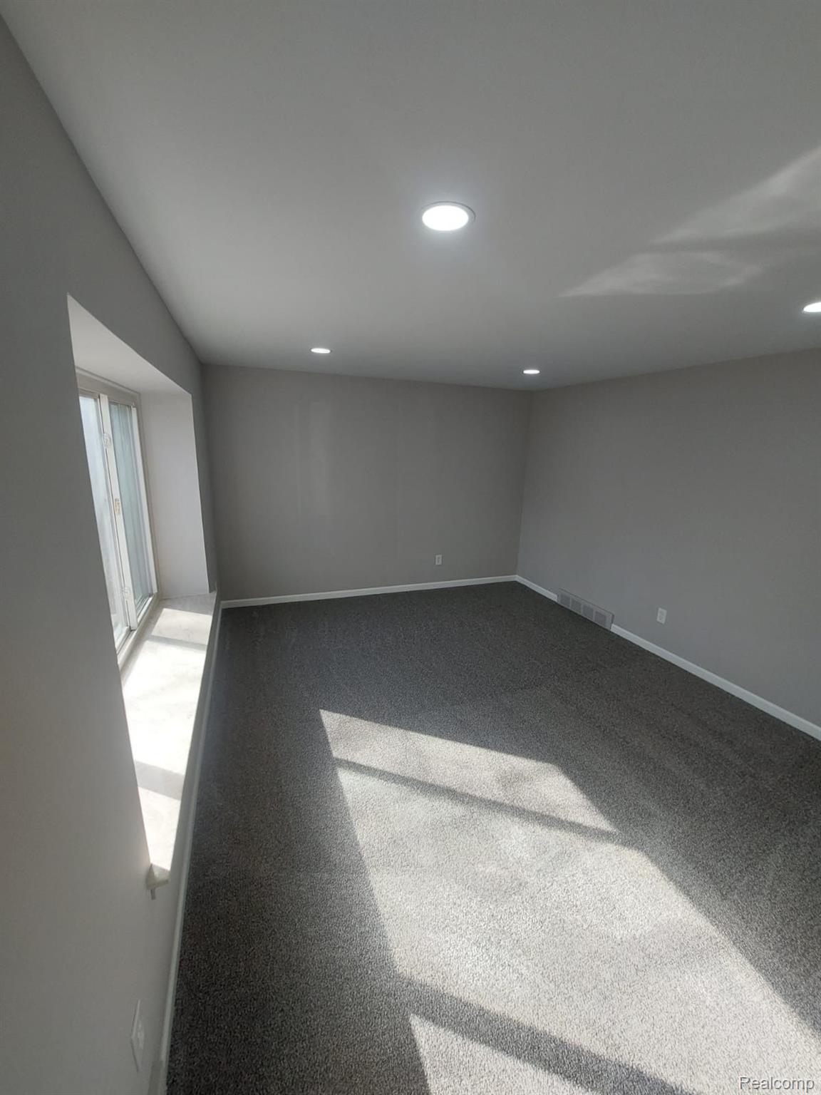23705 Rockingham