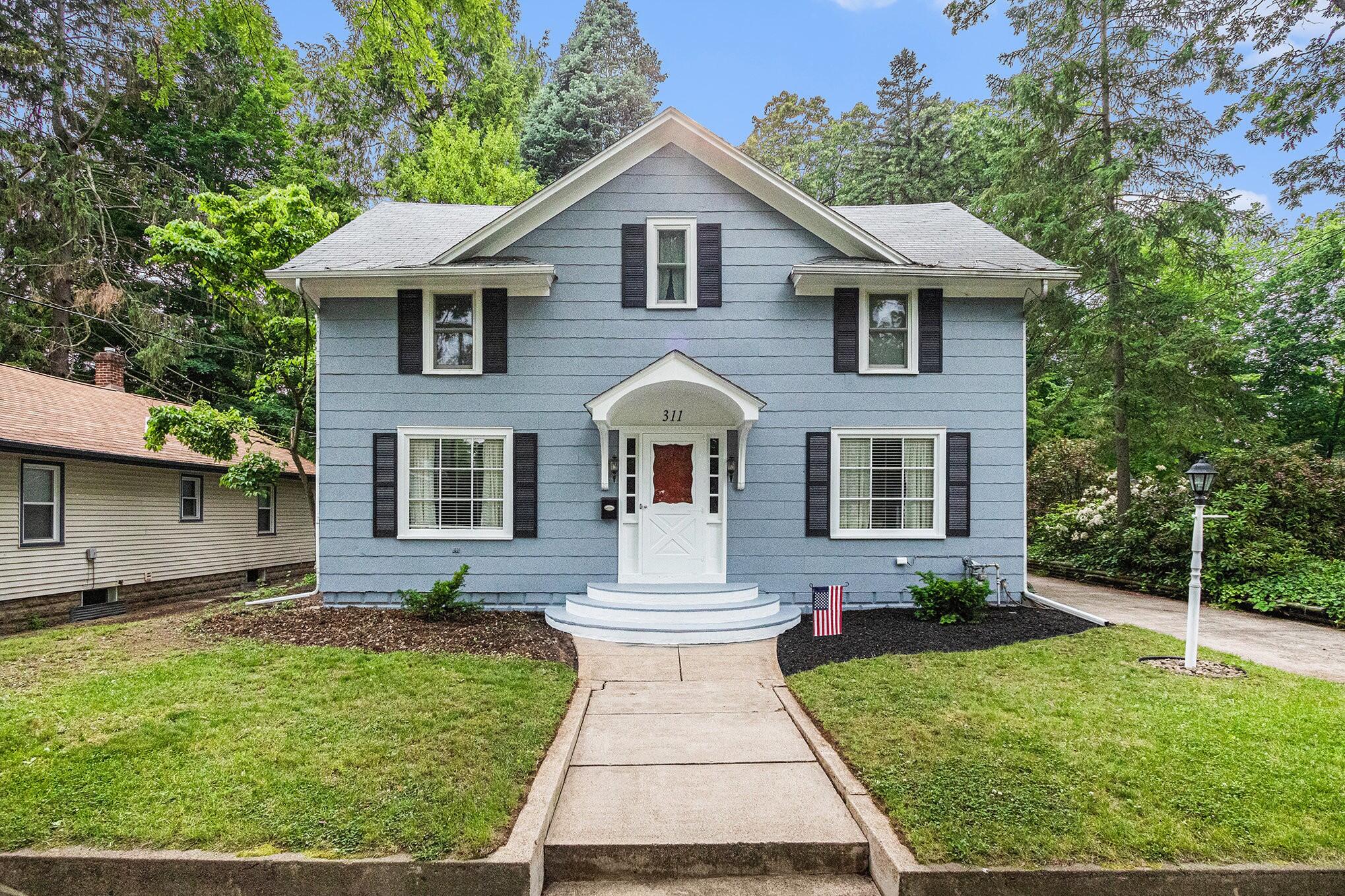 311 Moccasin Street