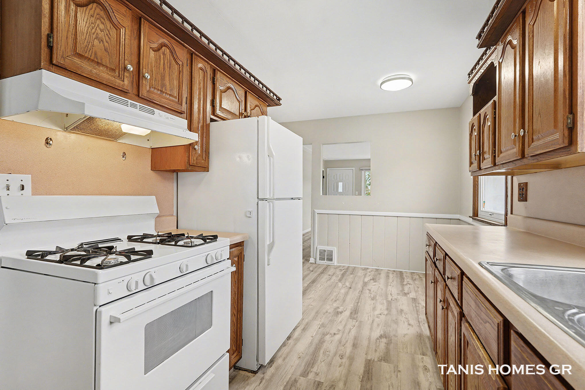 3691 Oriole Avenue SW