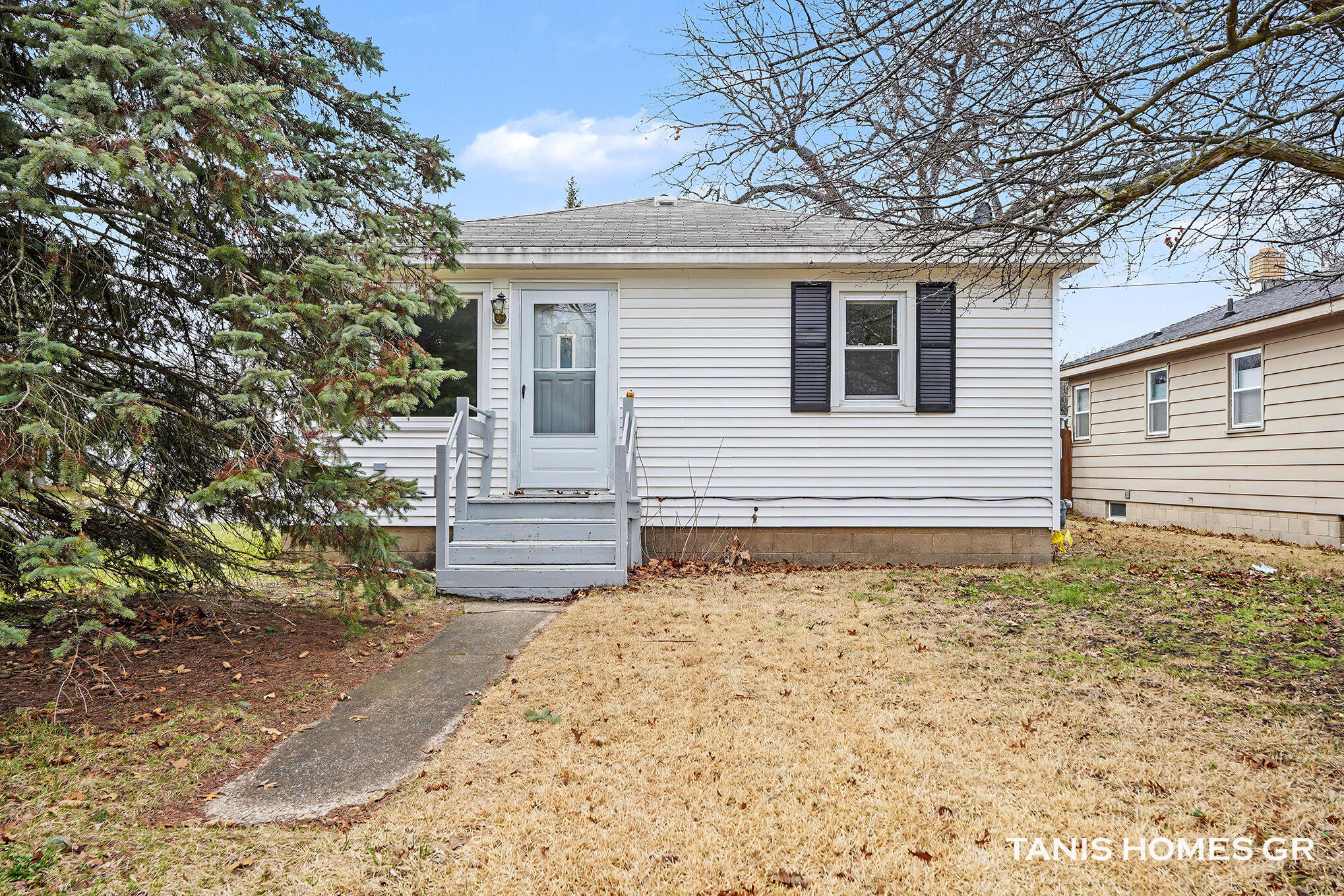 3691 Oriole Avenue SW