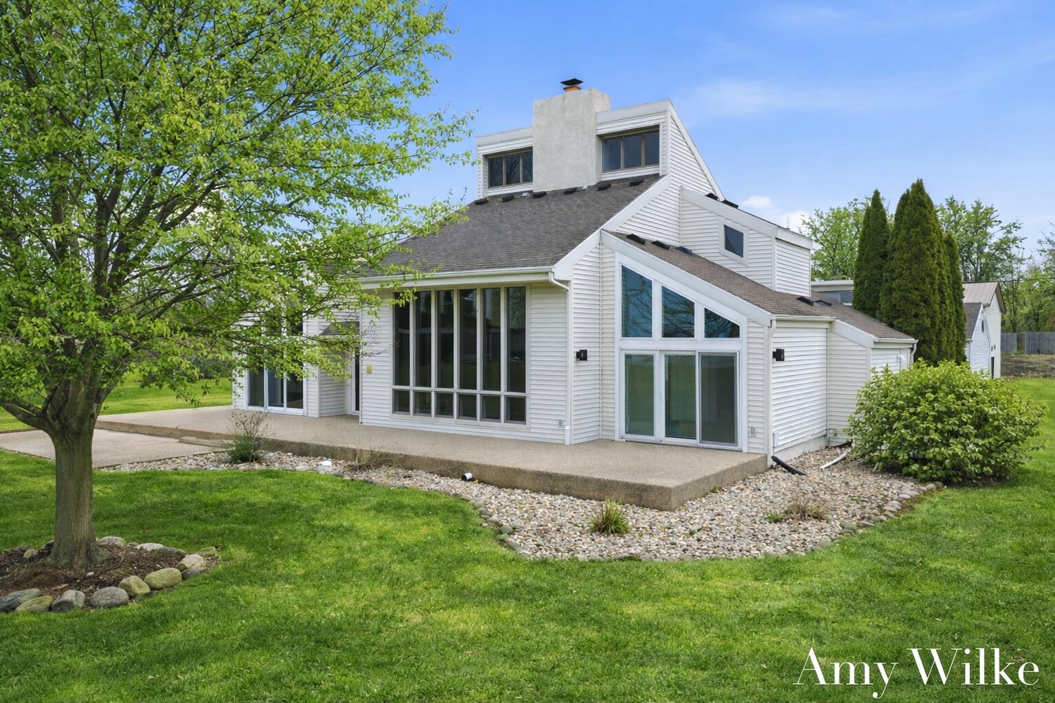 7738 N Indian Lake Drive