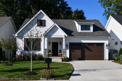 Photo of 1207 Gator Avenue, Port Huron City, MI 48060 (MLS # 20261085294)
