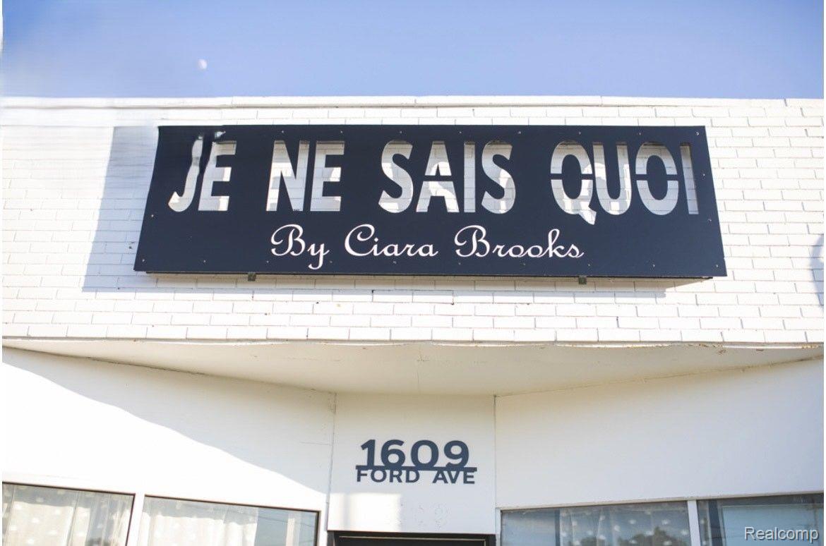 Wyandotte, Michigan 48192, United States, ,Commercial,Active,17535