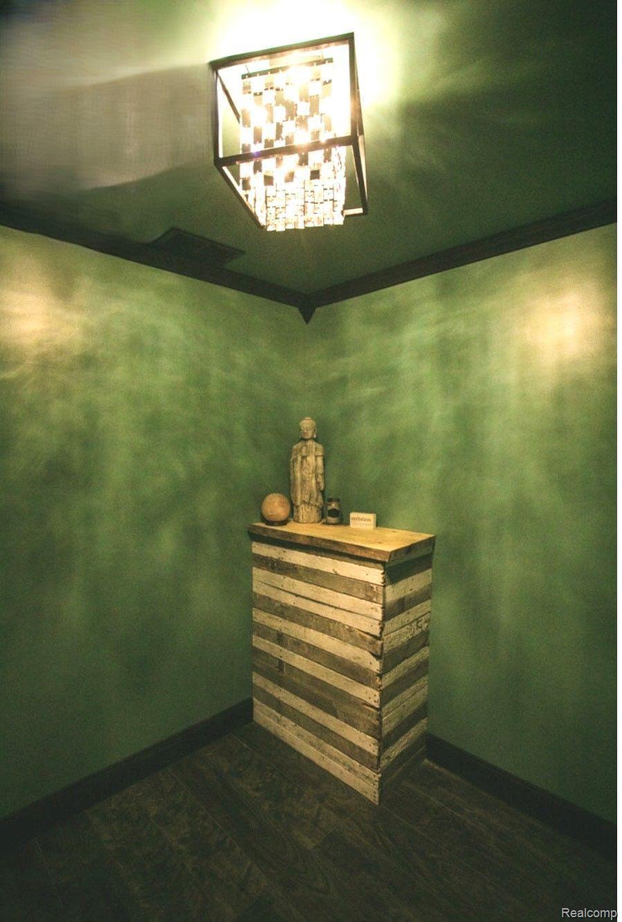 Wyandotte, Michigan 48192, United States, ,Commercial,Active,17535