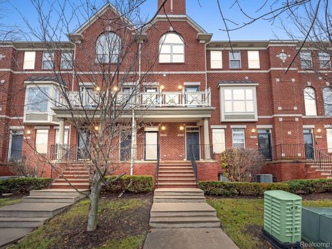 3139 CAMDEN Drive Troy City MI 48084