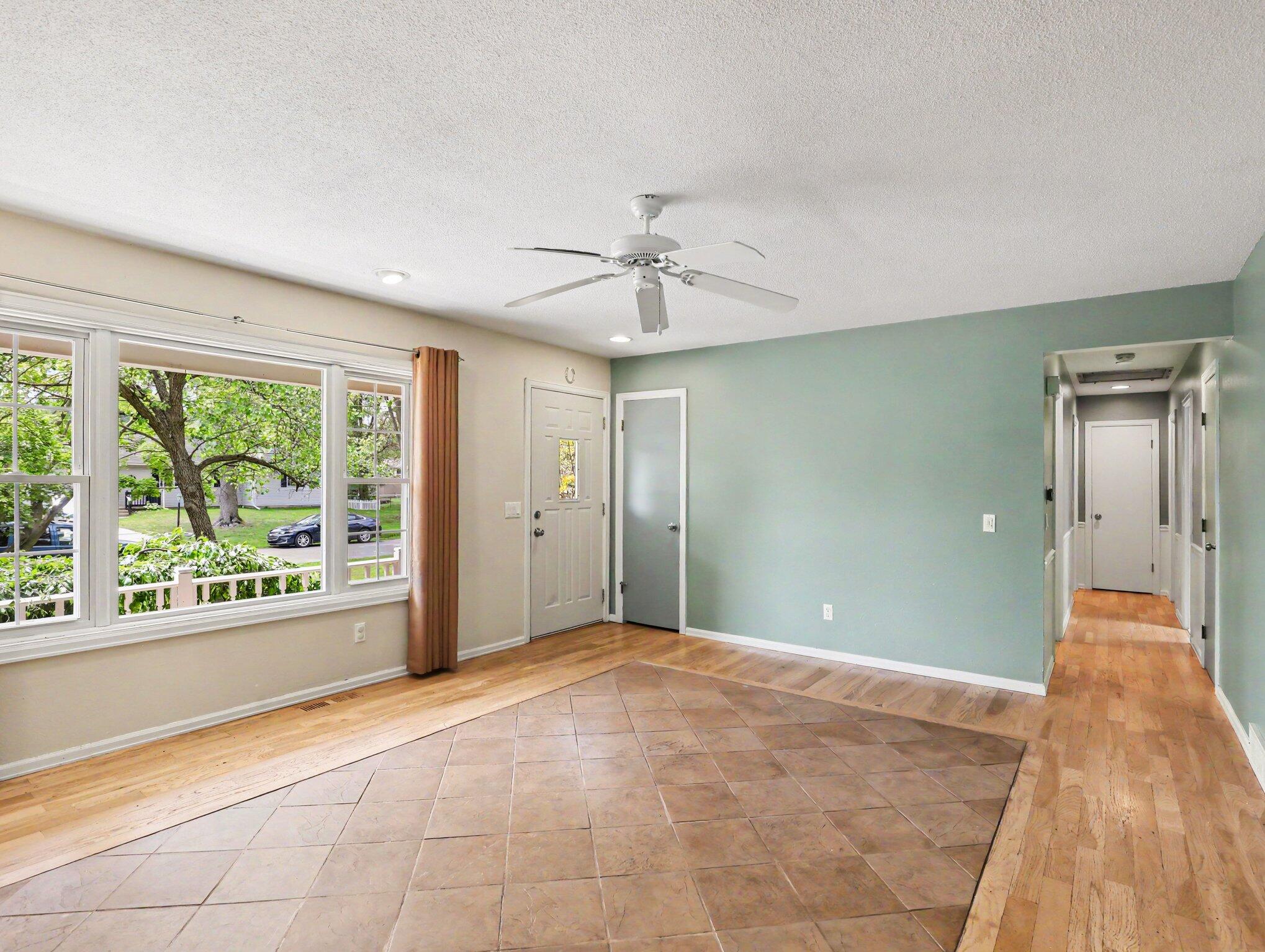 1184 Oakmont Drive