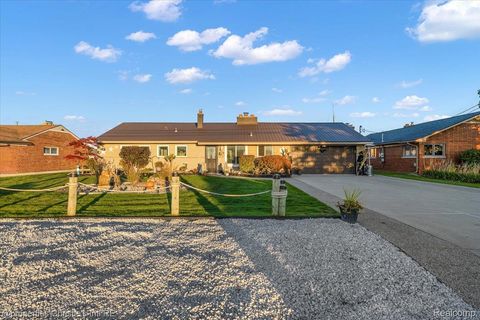 39470 Venetian Drive Harrison Charter Township MI 48045