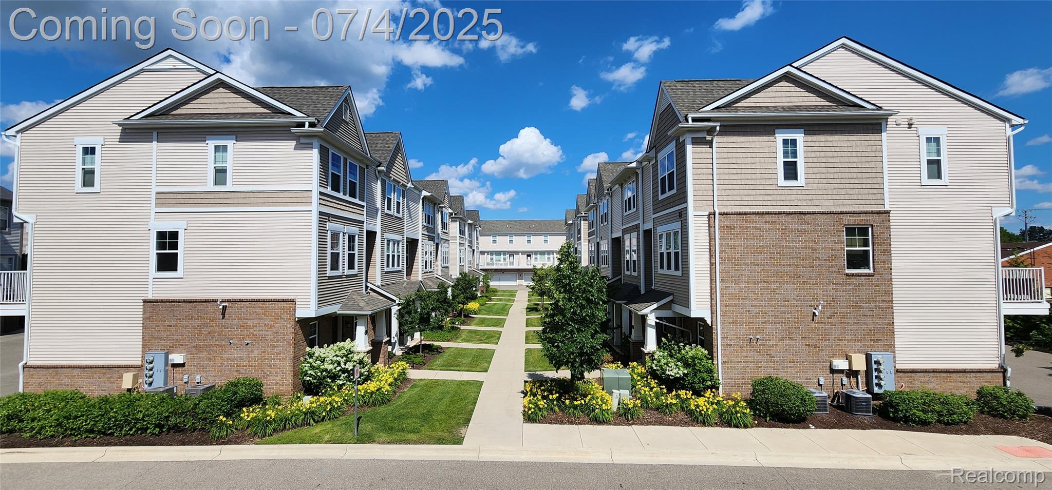 3247 Chambers West 81
