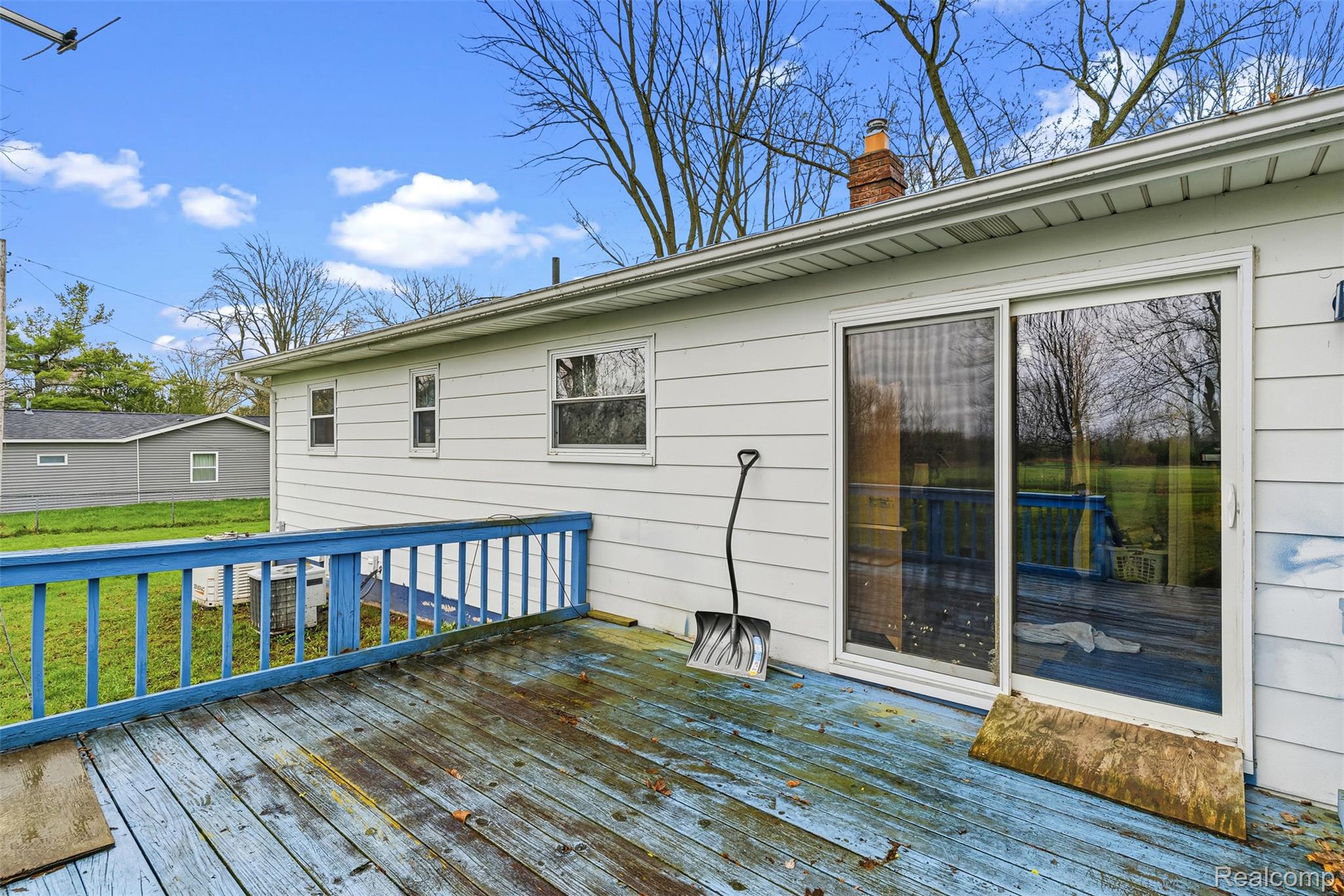 5114 Reid Road