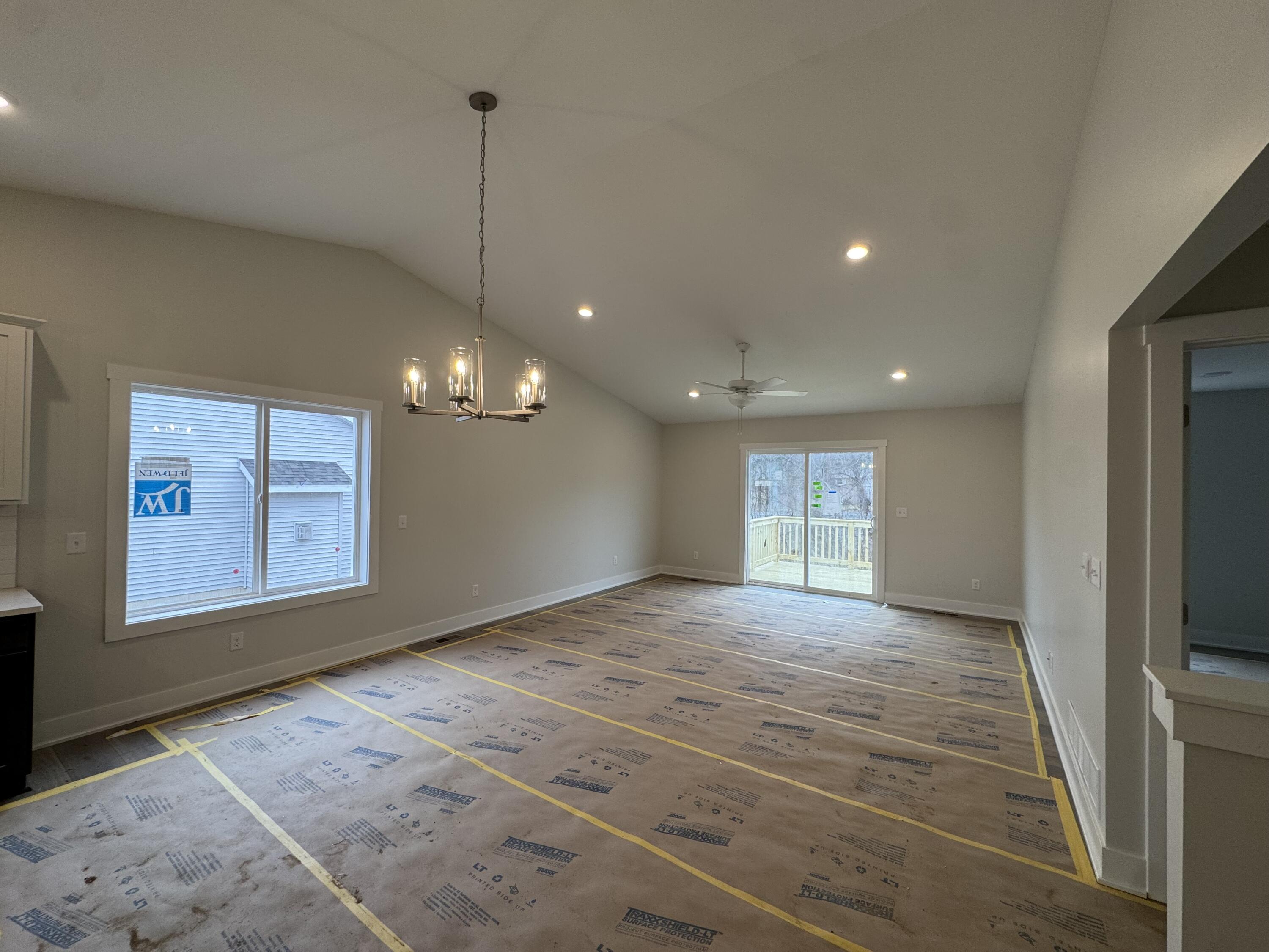 1571 N Village Circle